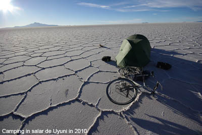 camping in the salar